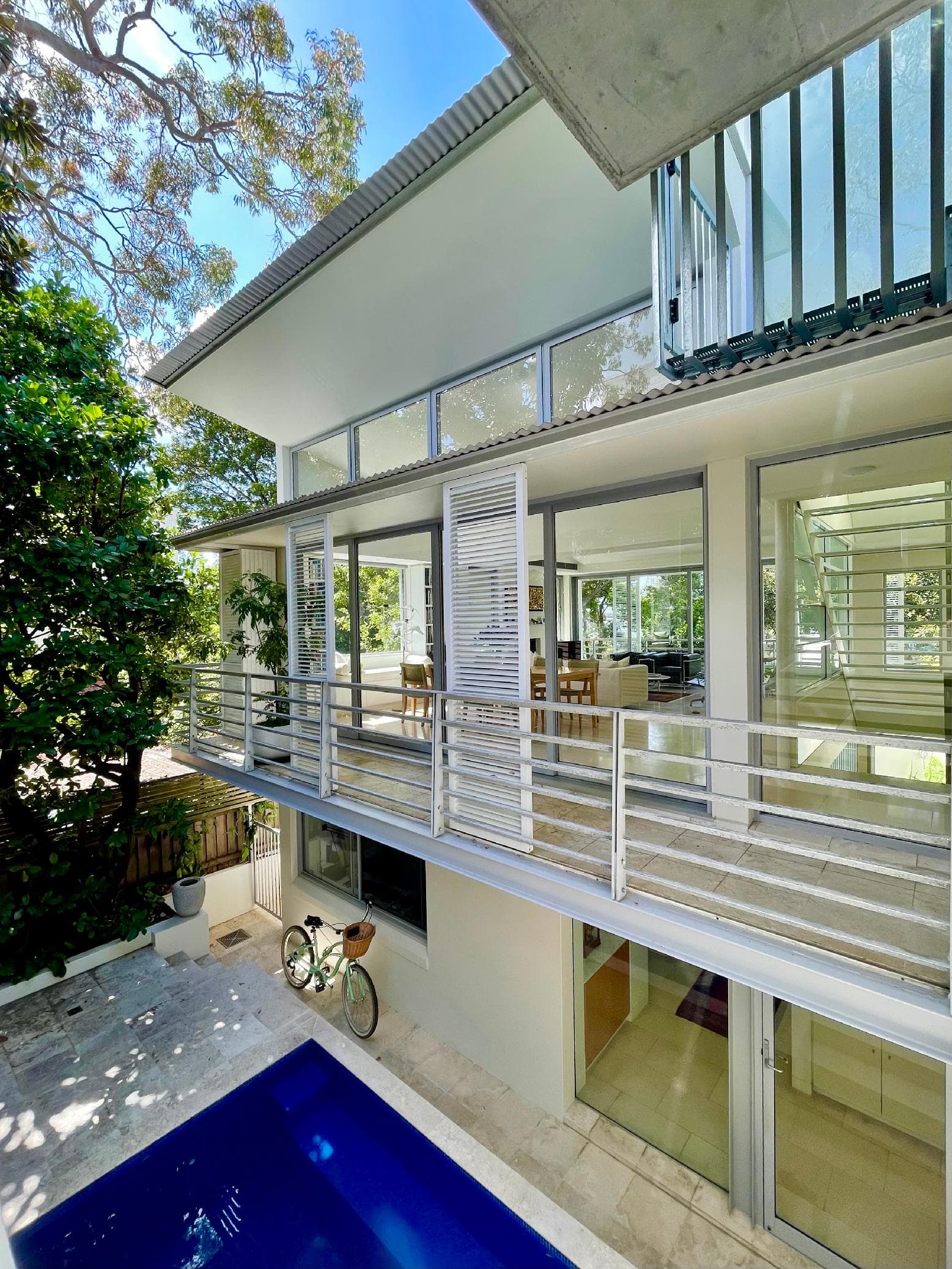 Keith Pike Associates preview